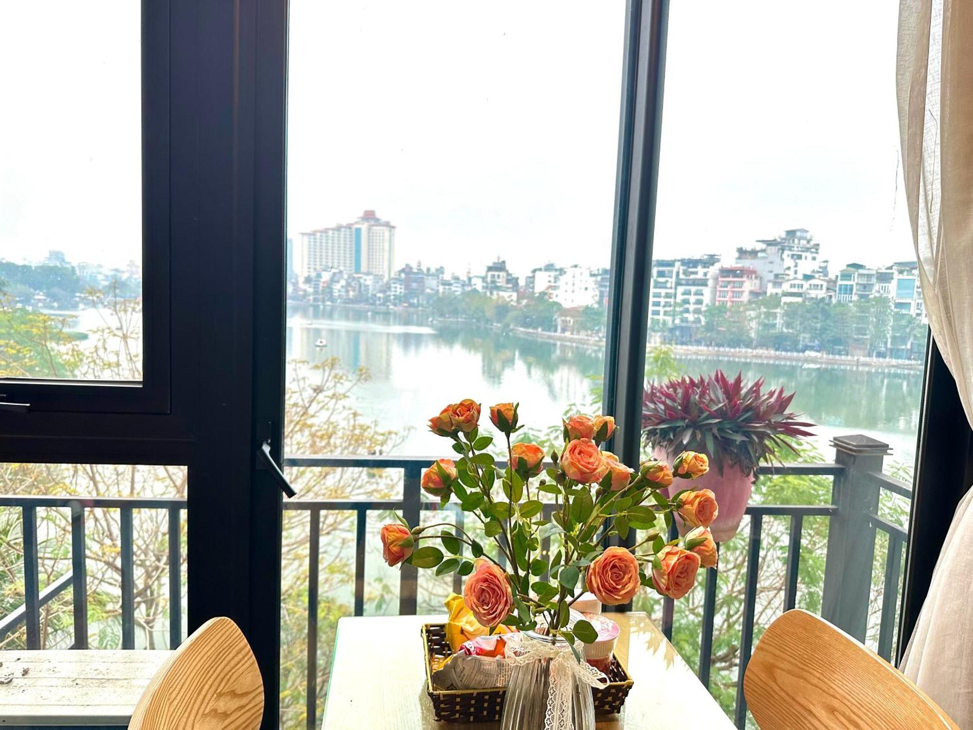 Windy Lakeview Studio Ha Noi Hanoï Extérieur photo